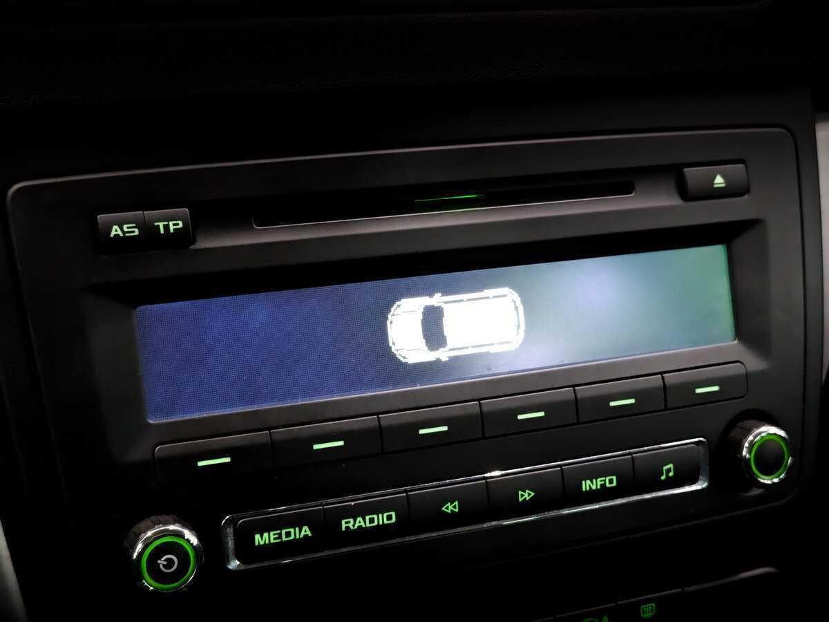 Skoda Yeti, 2014 Фото №25