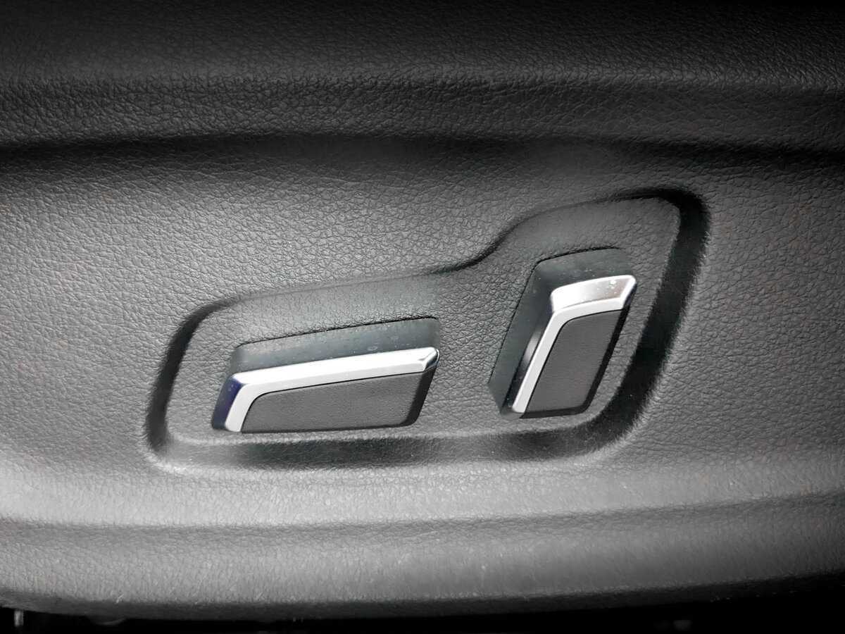 FAW Bestune T55, 2023 Фото №17