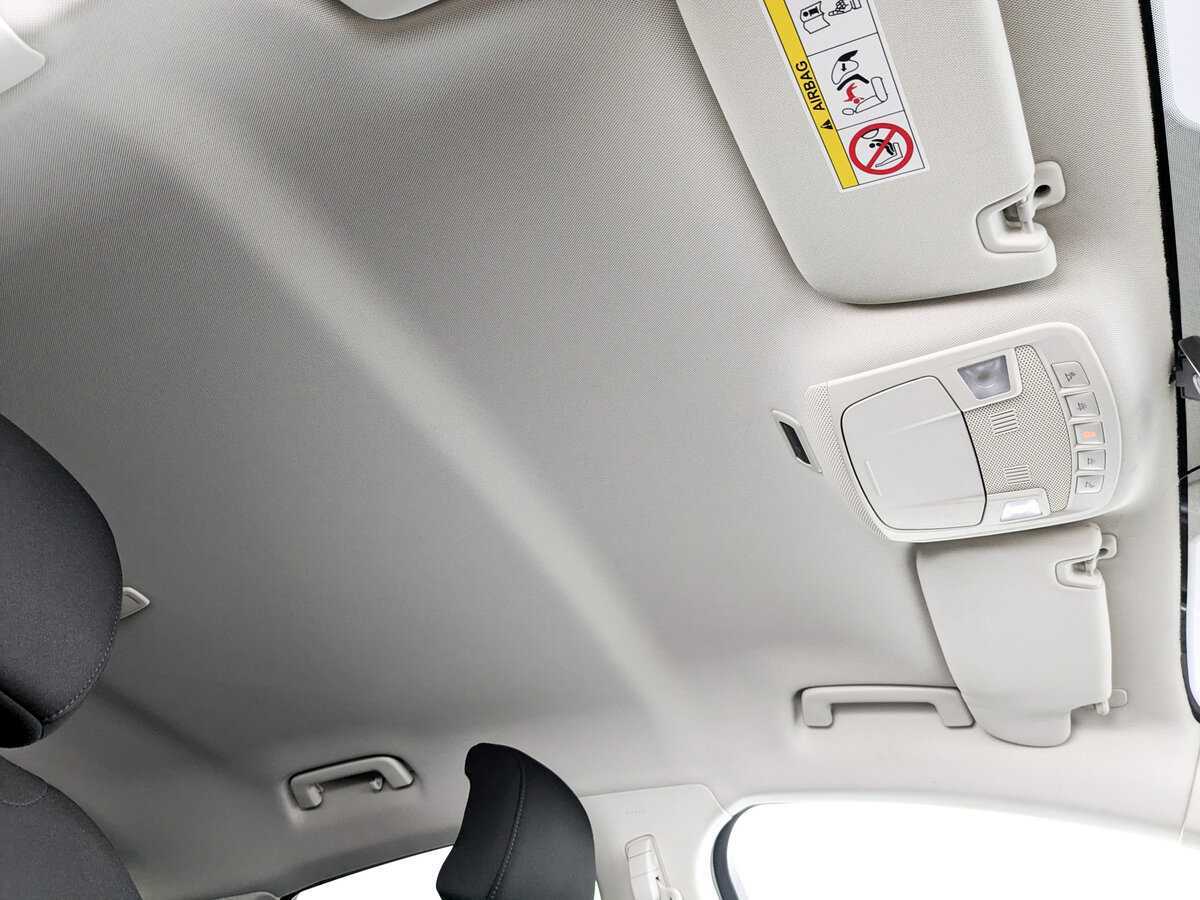 Ford Mondeo, 2017 Фото №17