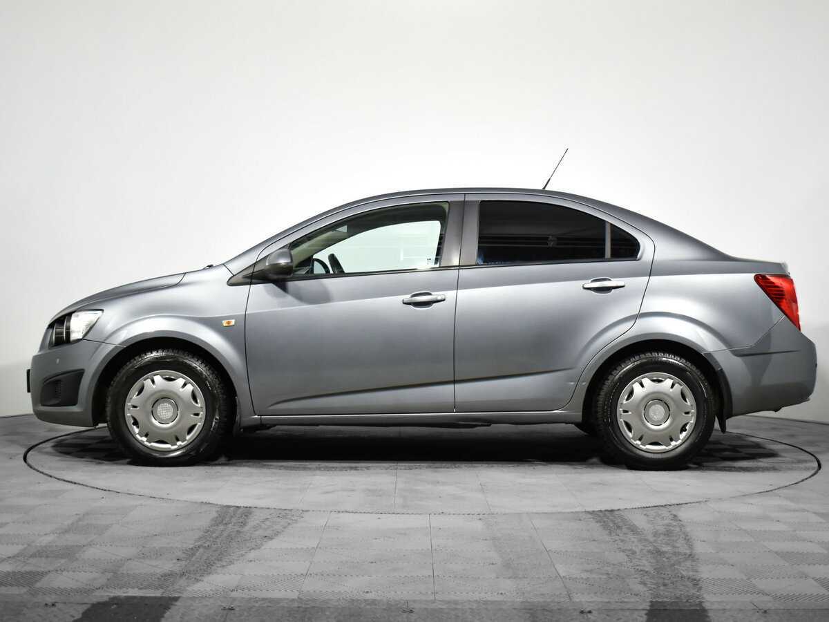 Chevrolet Aveo, 2014 Фото №8