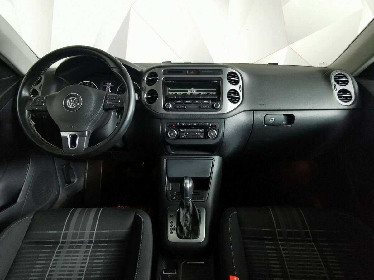 Volkswagen Tiguan, 2015 Фото №10