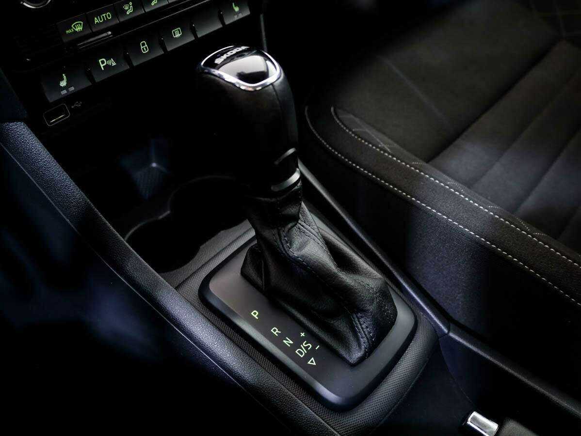 Skoda Rapid, 2018 Фото №18