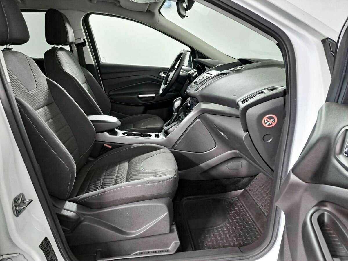 Ford Kuga, 2015 Фото №9