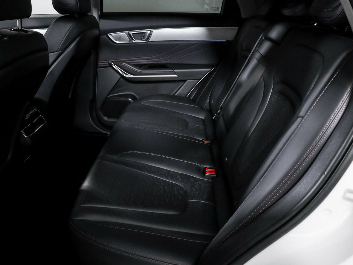 FAW Bestune T99 I Рестайлинг, 2023 Фото №10