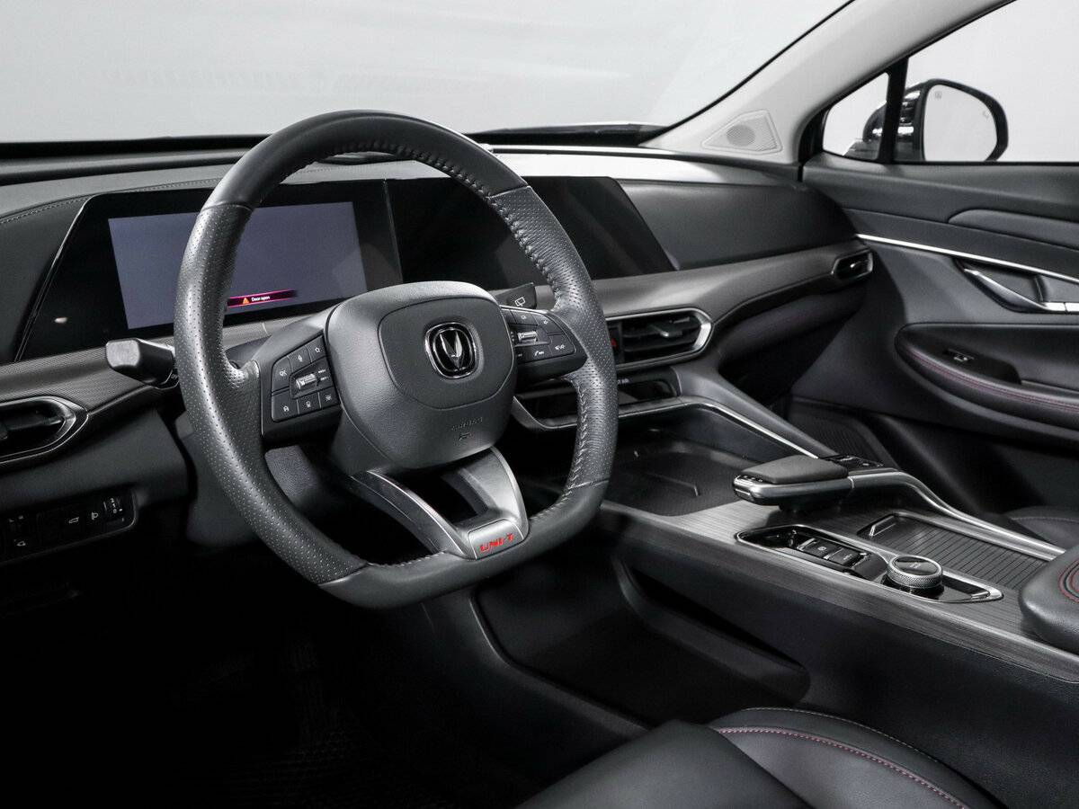 Changan UNI-T I, 2023 Фото №12