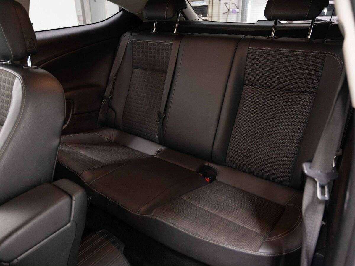 Opel Astra GTC, 2012 Фото №9