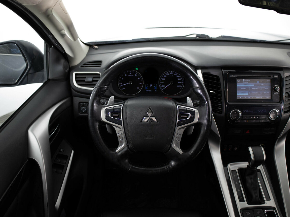 Mitsubishi Pajero Sport III, 2016 Фото №6