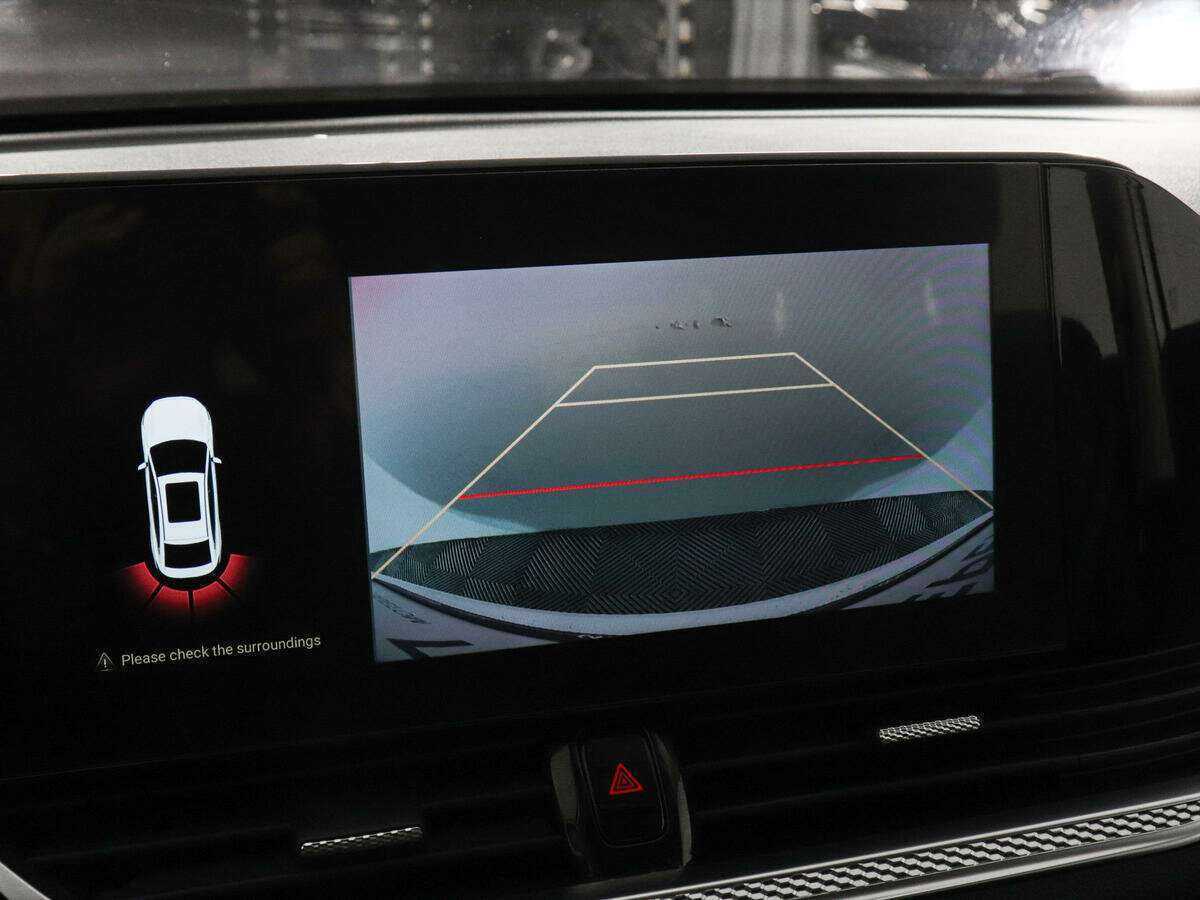 FAW Bestune B70, 2023 Фото №16