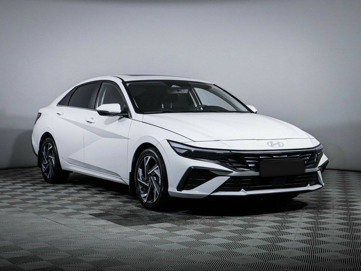 Hyundai Elantra VII (CN7) Рестайлинг, 2024 Фото №3