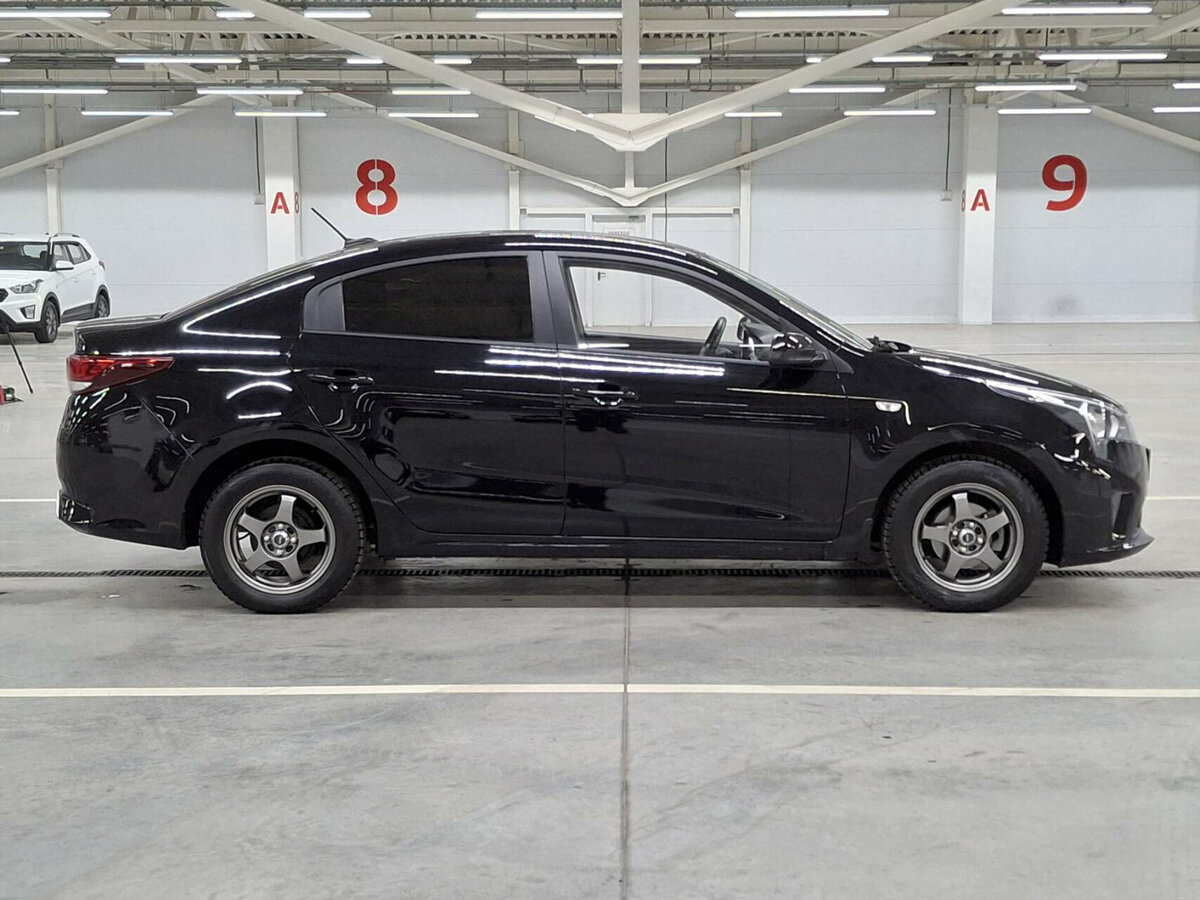 Kia Rio IV Рестайлинг, 2021 Фото №4