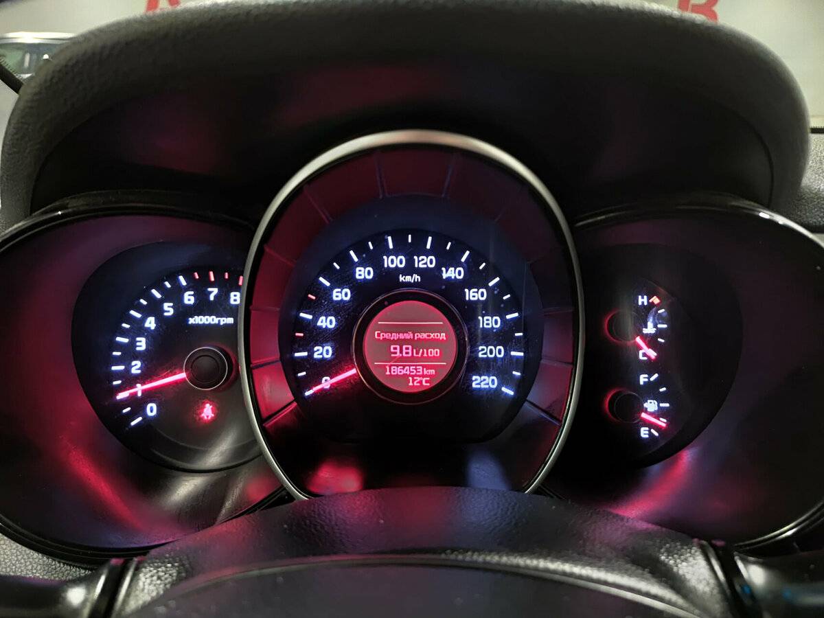 Kia Rio III Рестайлинг, 2016 Фото №13