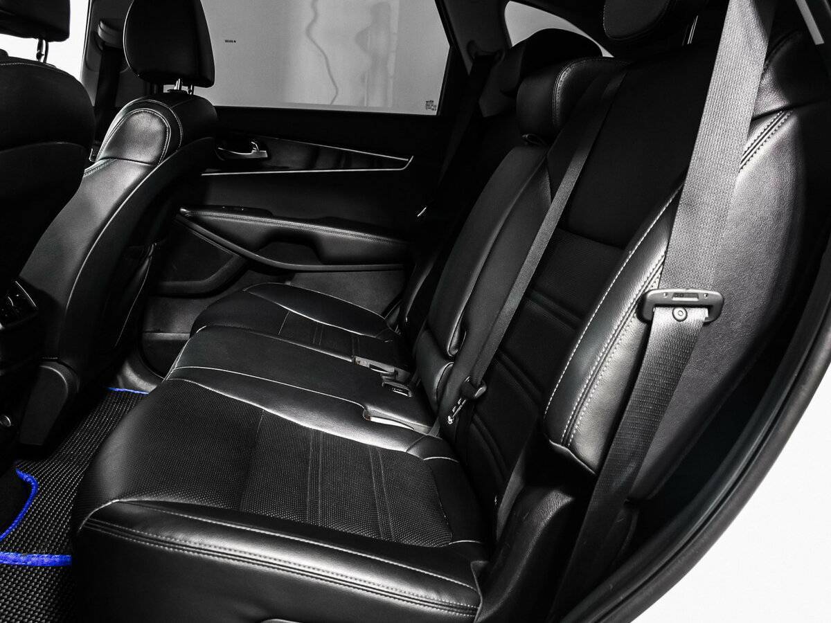 Kia Sorento, 2017 Фото №14