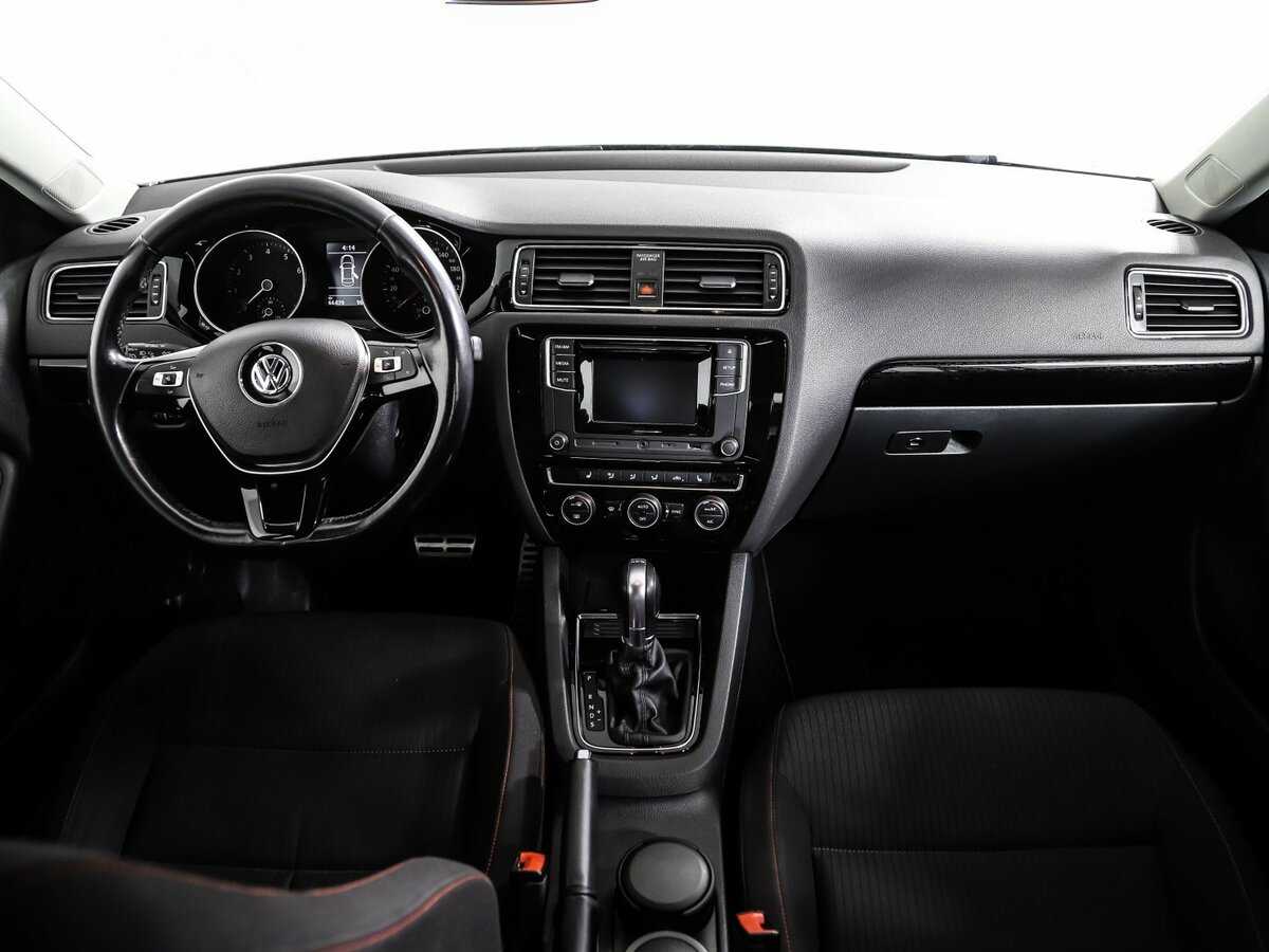 Volkswagen Jetta, 2017 Фото №11