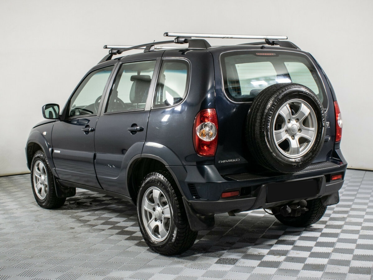 Chevrolet Niva I Рестайлинг, 2012 Фото №6