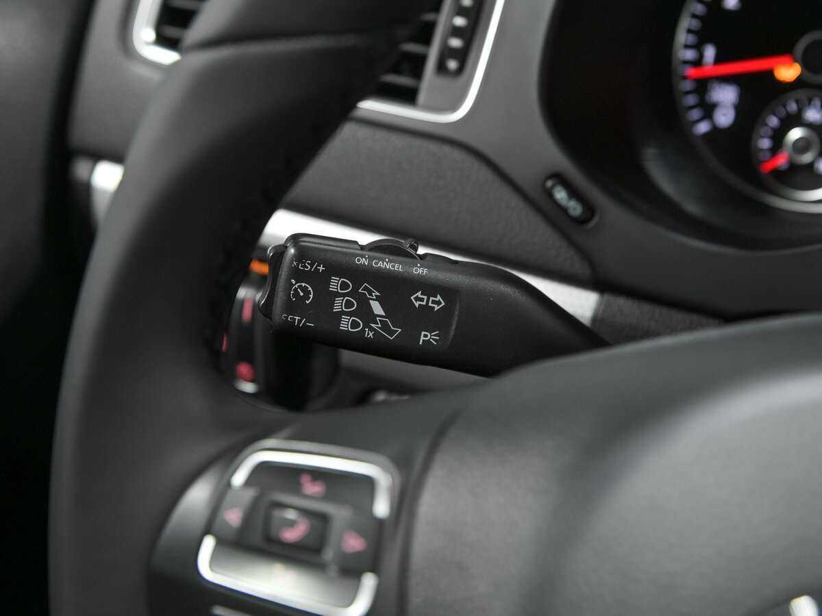 Volkswagen Jetta, 2013 Фото №8