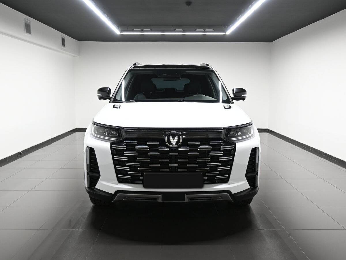 Changan CS95, 2023 Фото №3