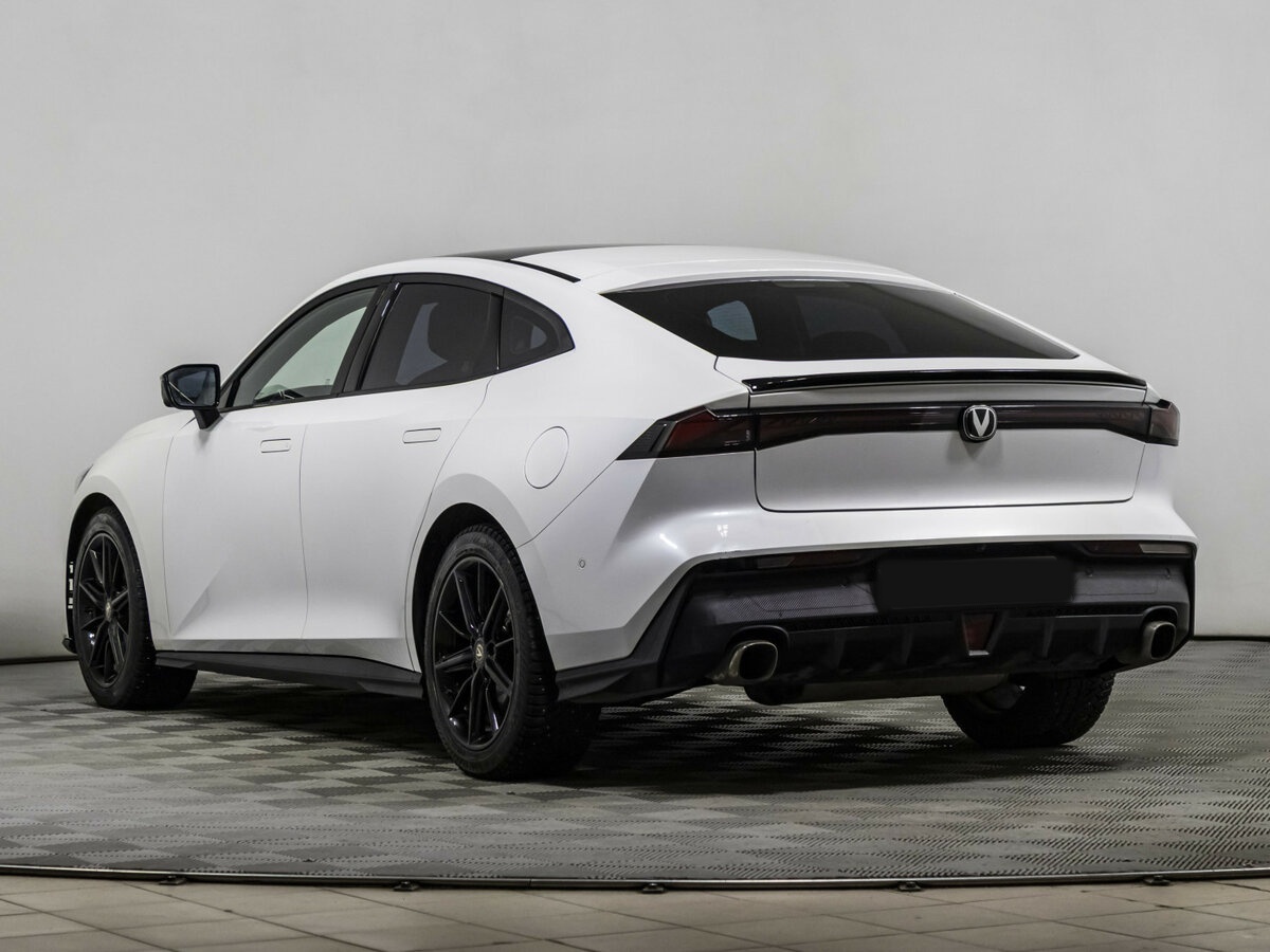 Changan UNI-V I, 2023 Фото №6