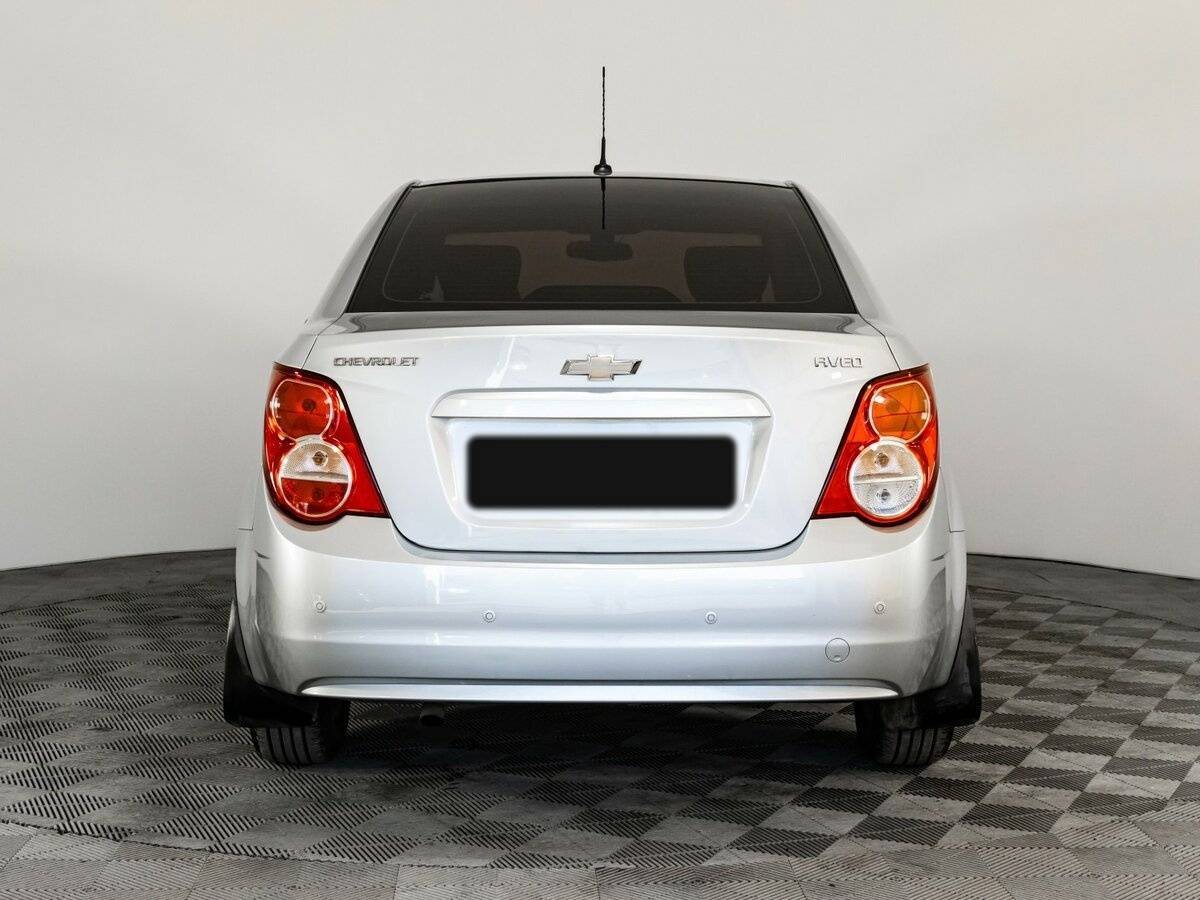 Chevrolet Aveo, 2015 Фото №5