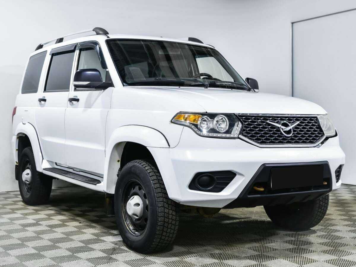 УАЗ Patriot, 2017 Фото №3