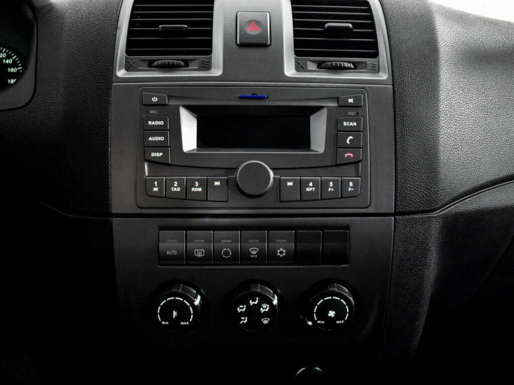 УАЗ Patriot, 2015 Фото №14