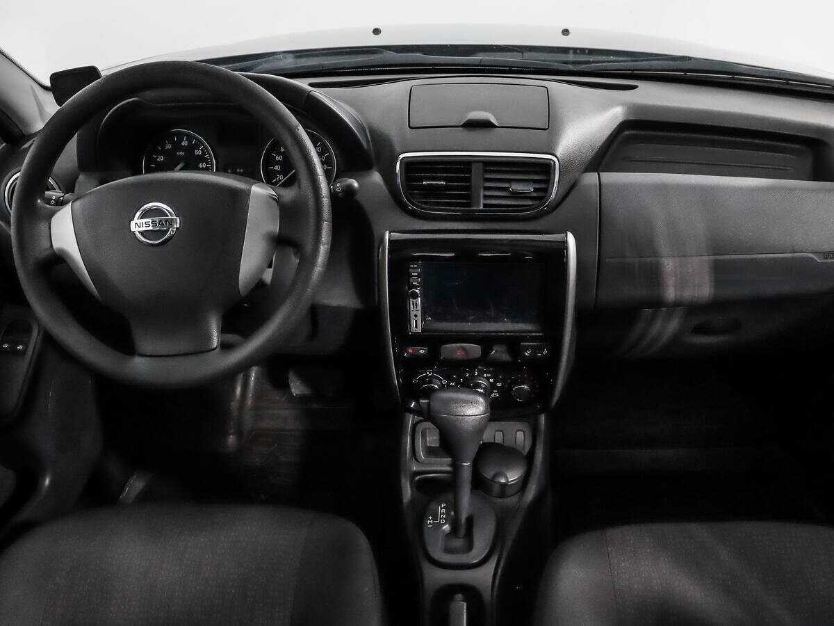 Nissan Terrano, 2014 Фото №12
