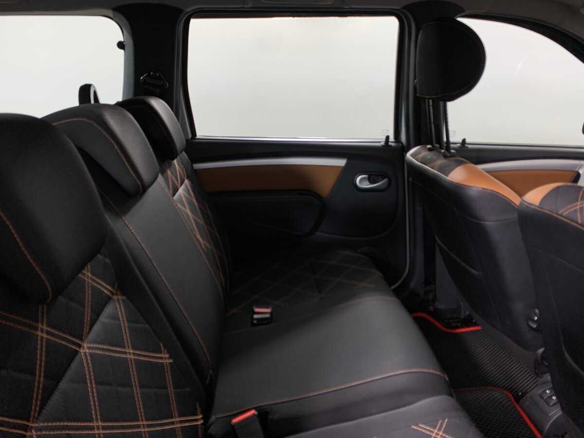 Lada (ВАЗ) Largus Cross, 2019 Фото №18