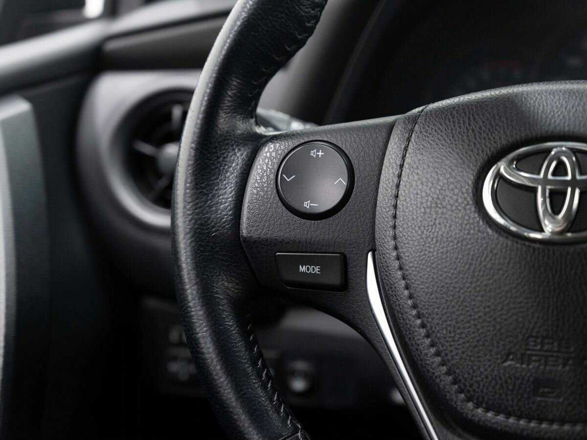 Toyota Corolla, 2017 Фото №15