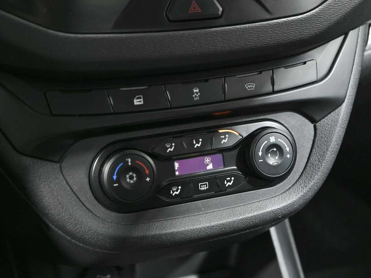 Lada (ВАЗ) Vesta, 2018 Фото №11