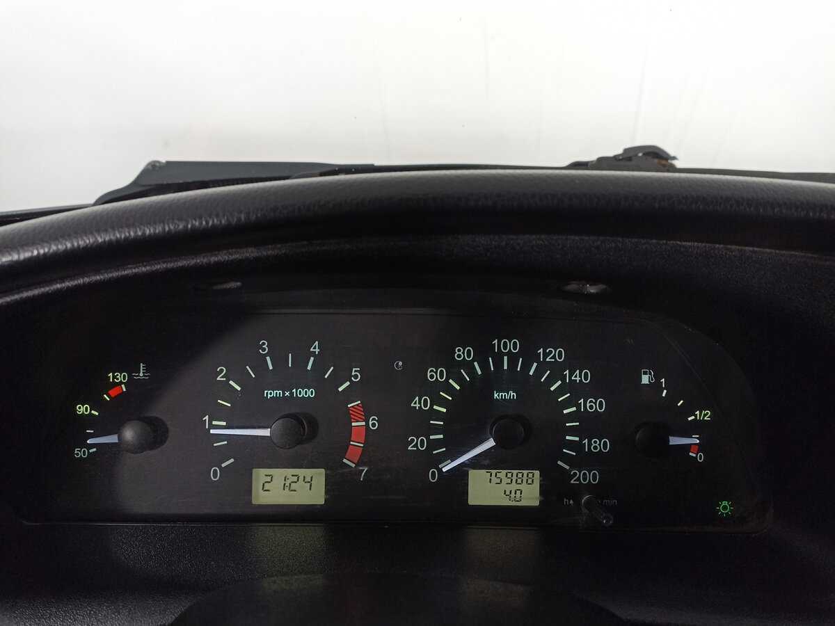 Chevrolet Niva, 2014 Фото №13