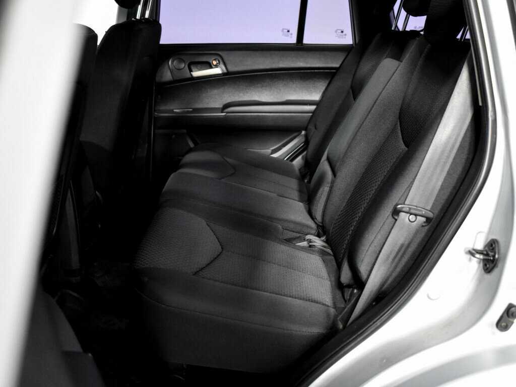 SsangYong Kyron, 2012 Фото №12