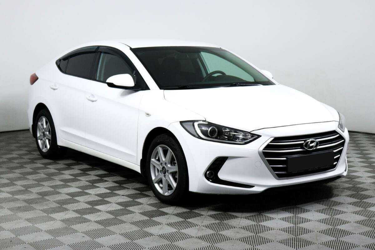Hyundai Elantra, 2018 Фото №3