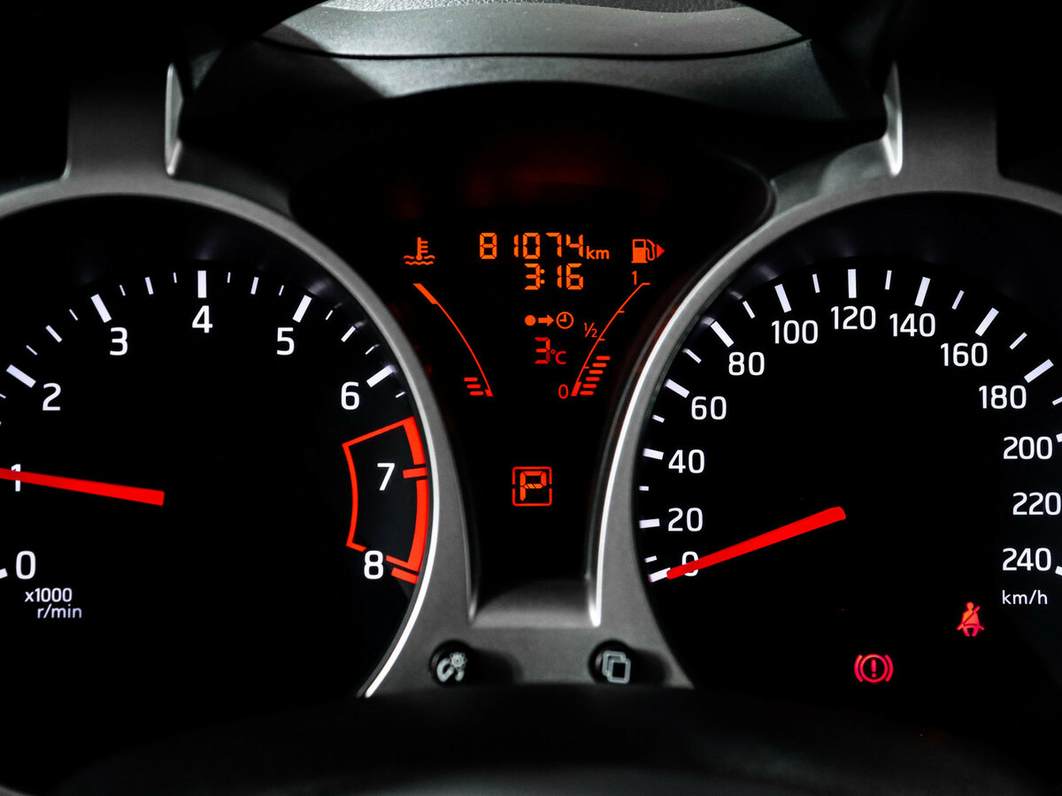 Nissan Juke I Рестайлинг, 2014 Фото №9