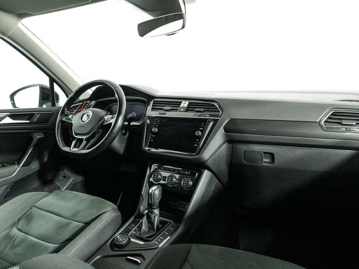 Volkswagen Tiguan, 2020 Фото №9