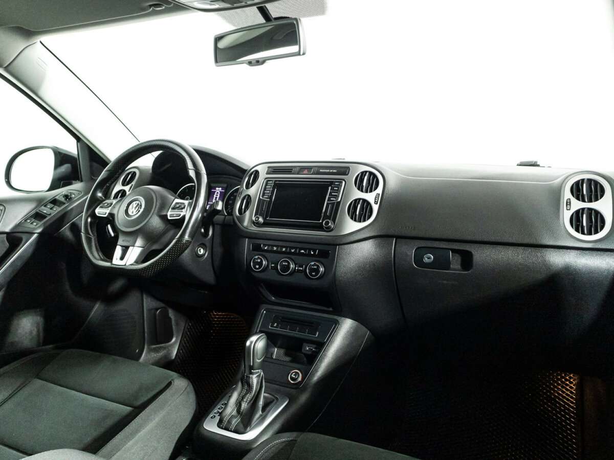 Volkswagen Tiguan, 2016 Фото №9