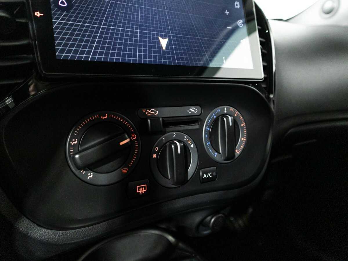 Nissan Juke, 2015 Фото №17