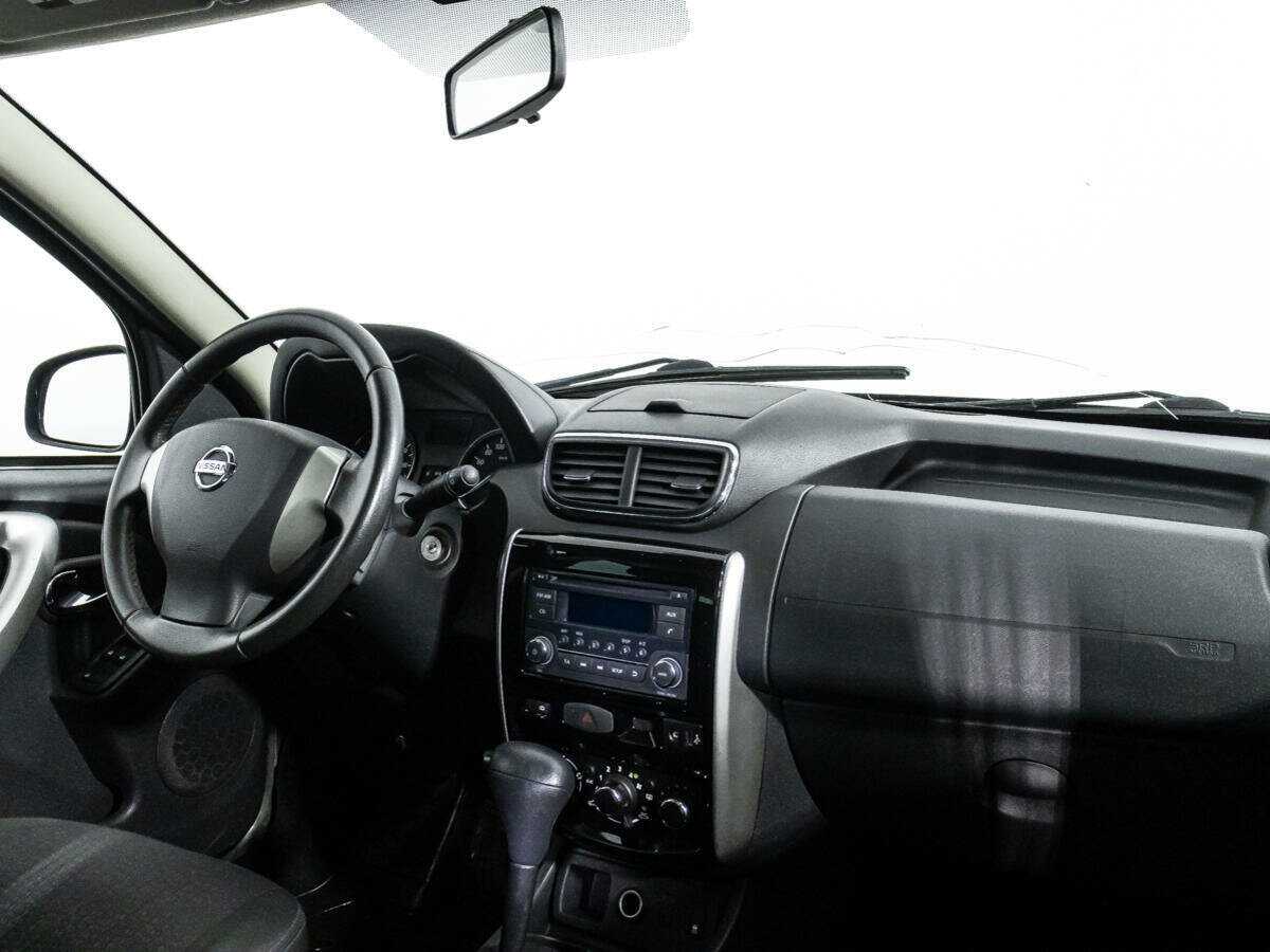 Nissan Terrano, 2015 Фото №9