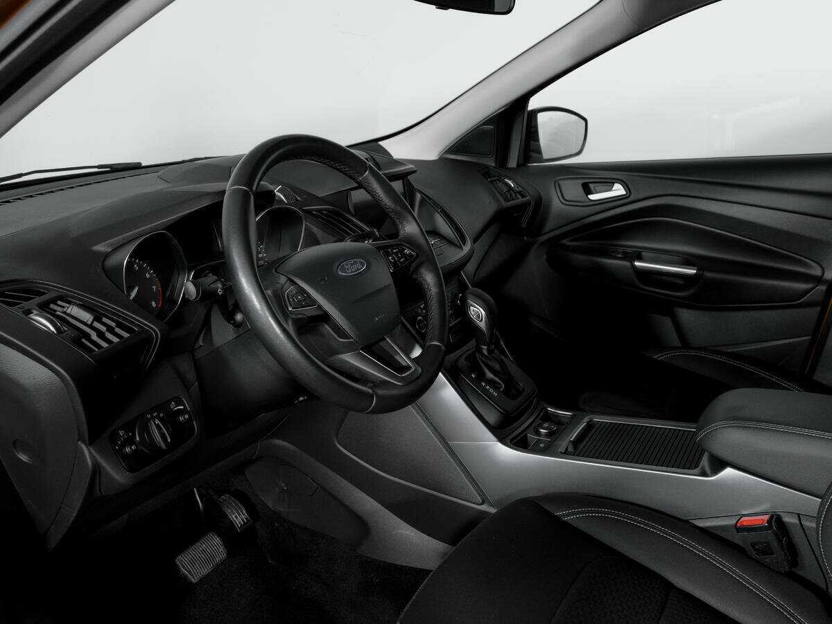 Ford Kuga, 2019 Фото №16