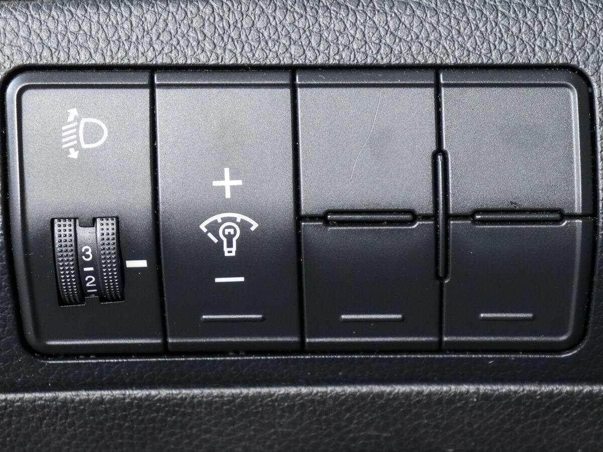 Hyundai i30, 2012 Фото №13