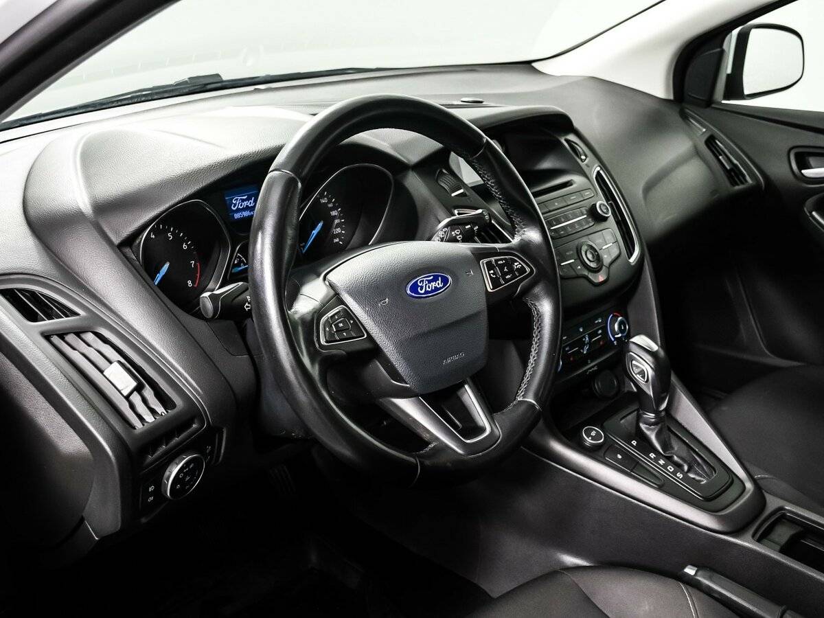 Ford Focus, 2018 Фото №13