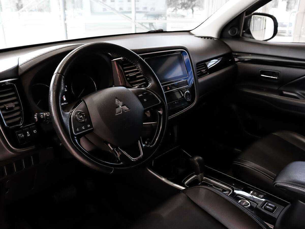 Mitsubishi Outlander, 2019 Фото №9