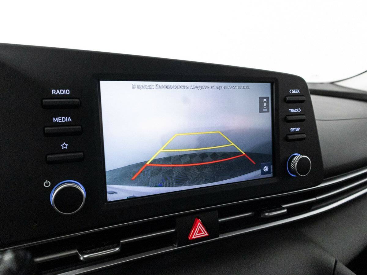 Hyundai Elantra, 2021 Фото №16