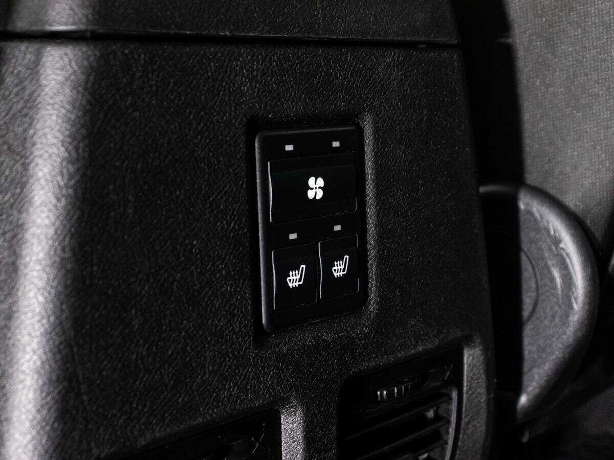 УАЗ Patriot, 2015 Фото №13