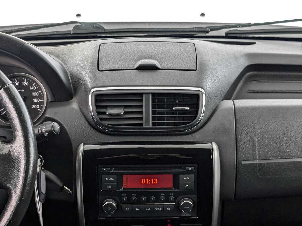 Nissan Terrano, 2015 Фото №13