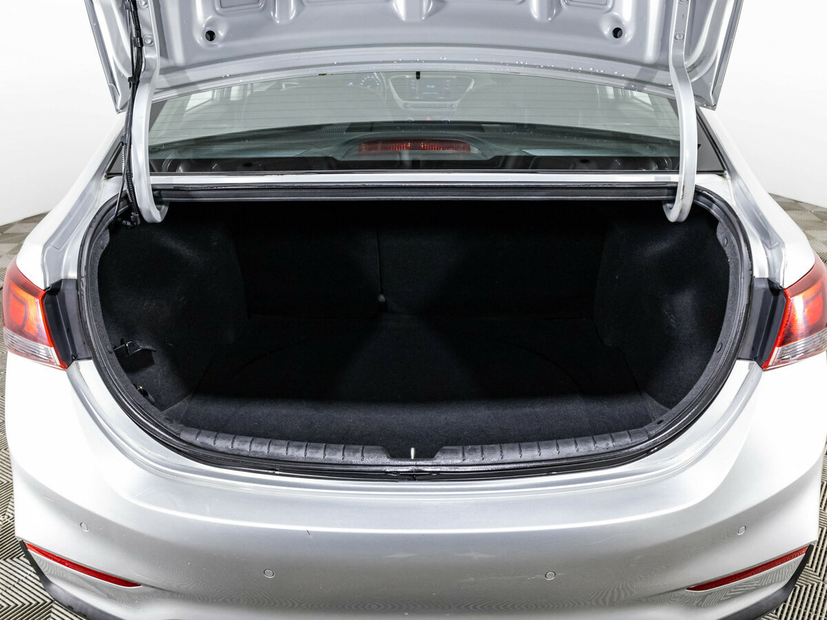 Hyundai Solaris II, 2018 Фото №15