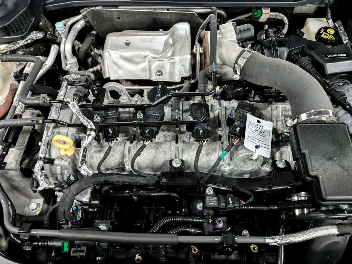 FAW Bestune B70, 2023 Фото №9