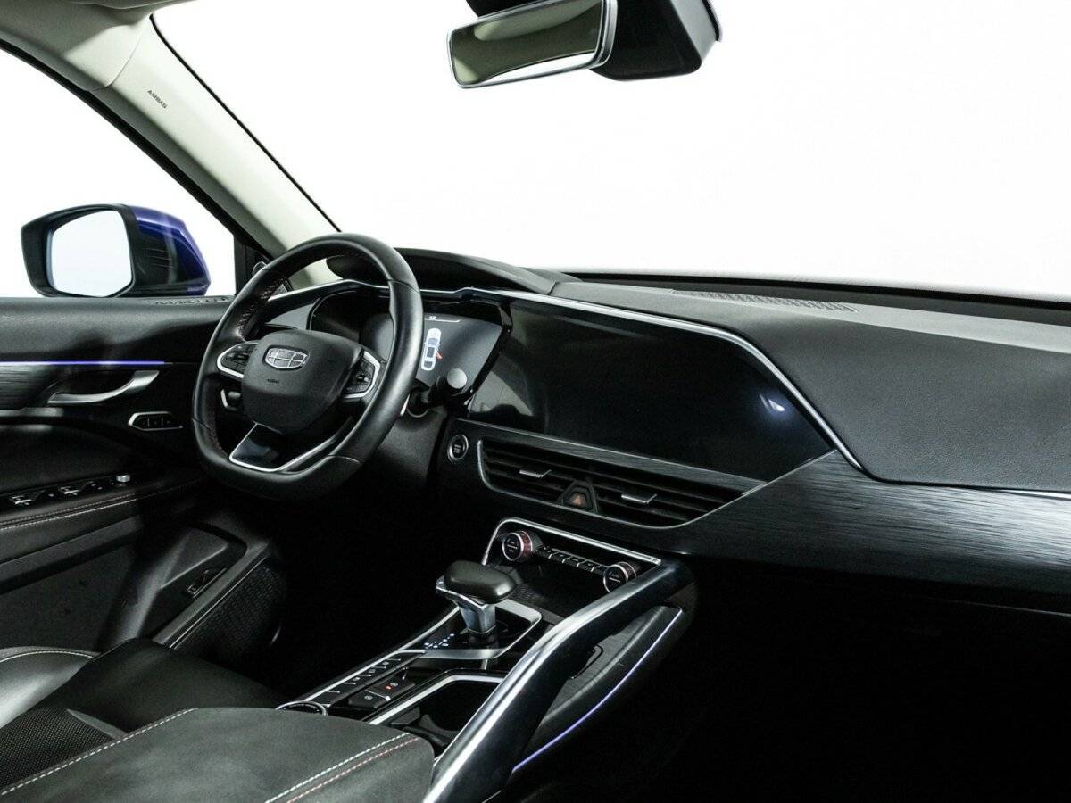 Geely Tugella, 2021 Фото №9