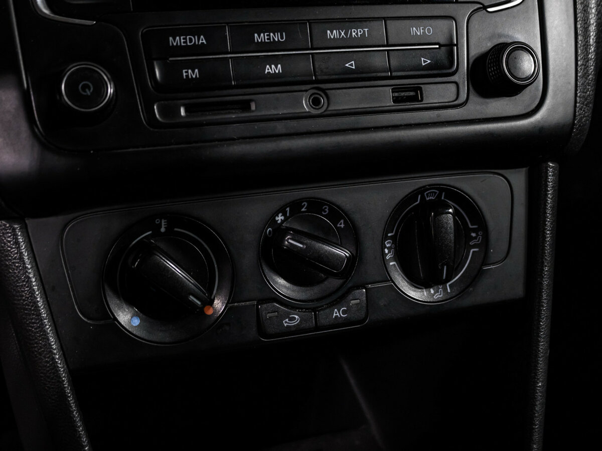 Volkswagen Polo V, 2012 Фото №13