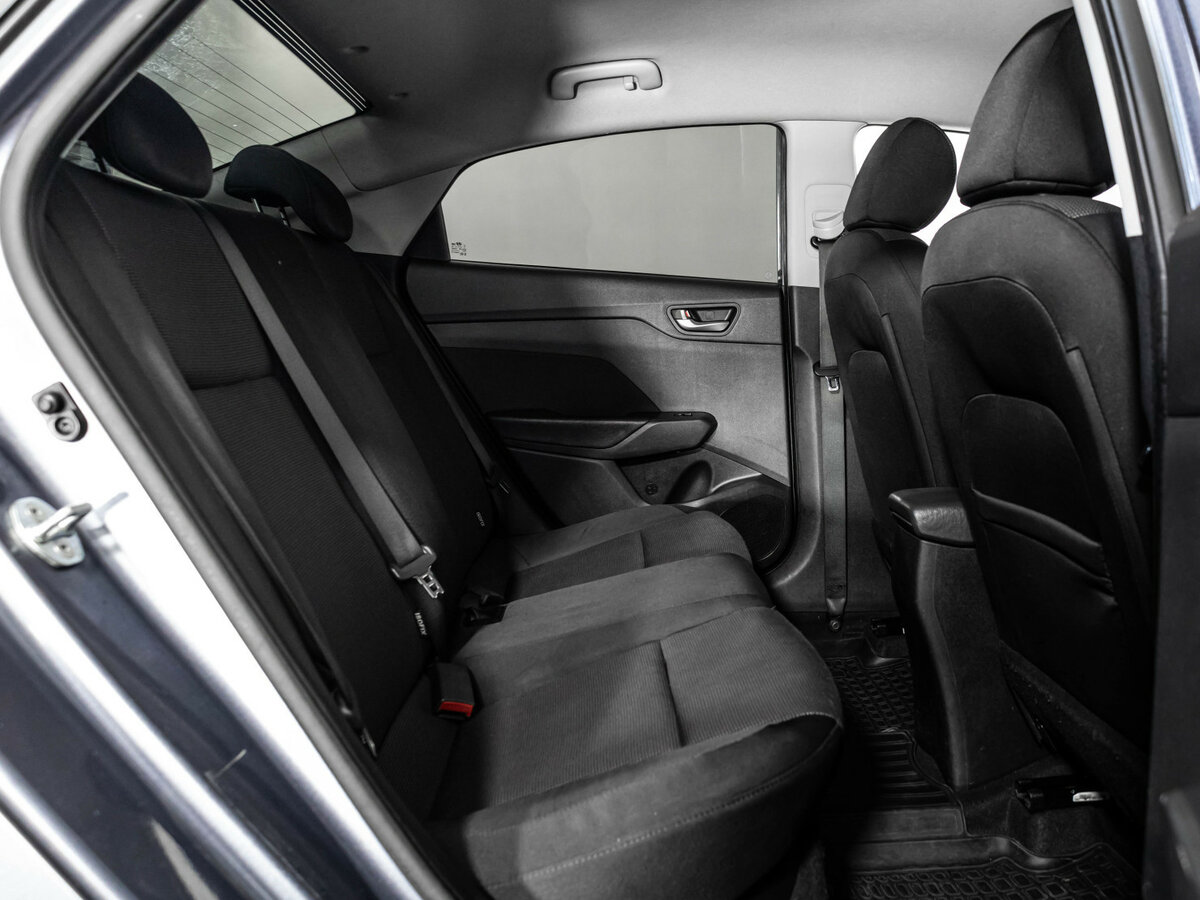 Hyundai Solaris II, 2017 Фото №18