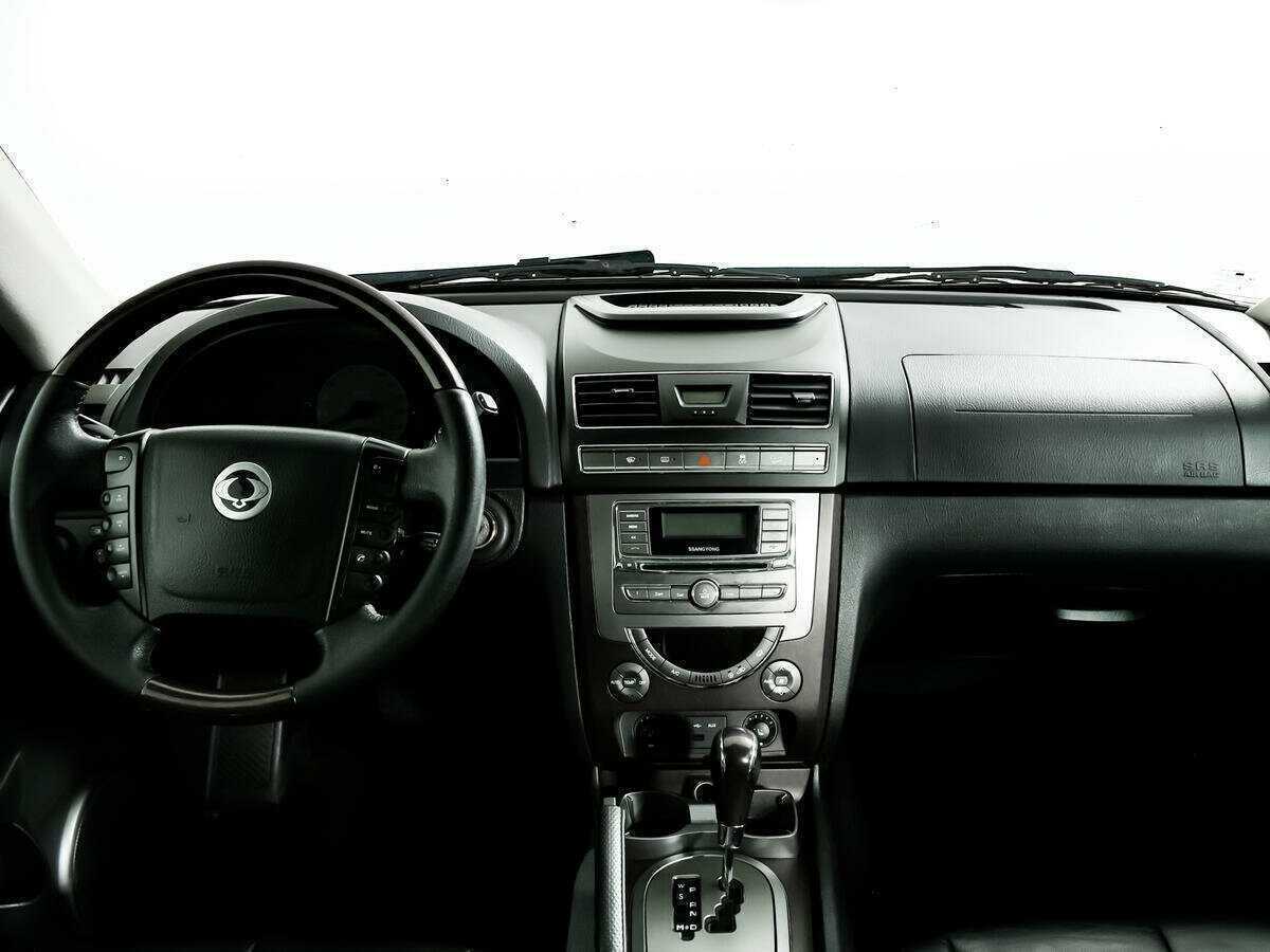 SsangYong Rexton, 2013 Фото №11