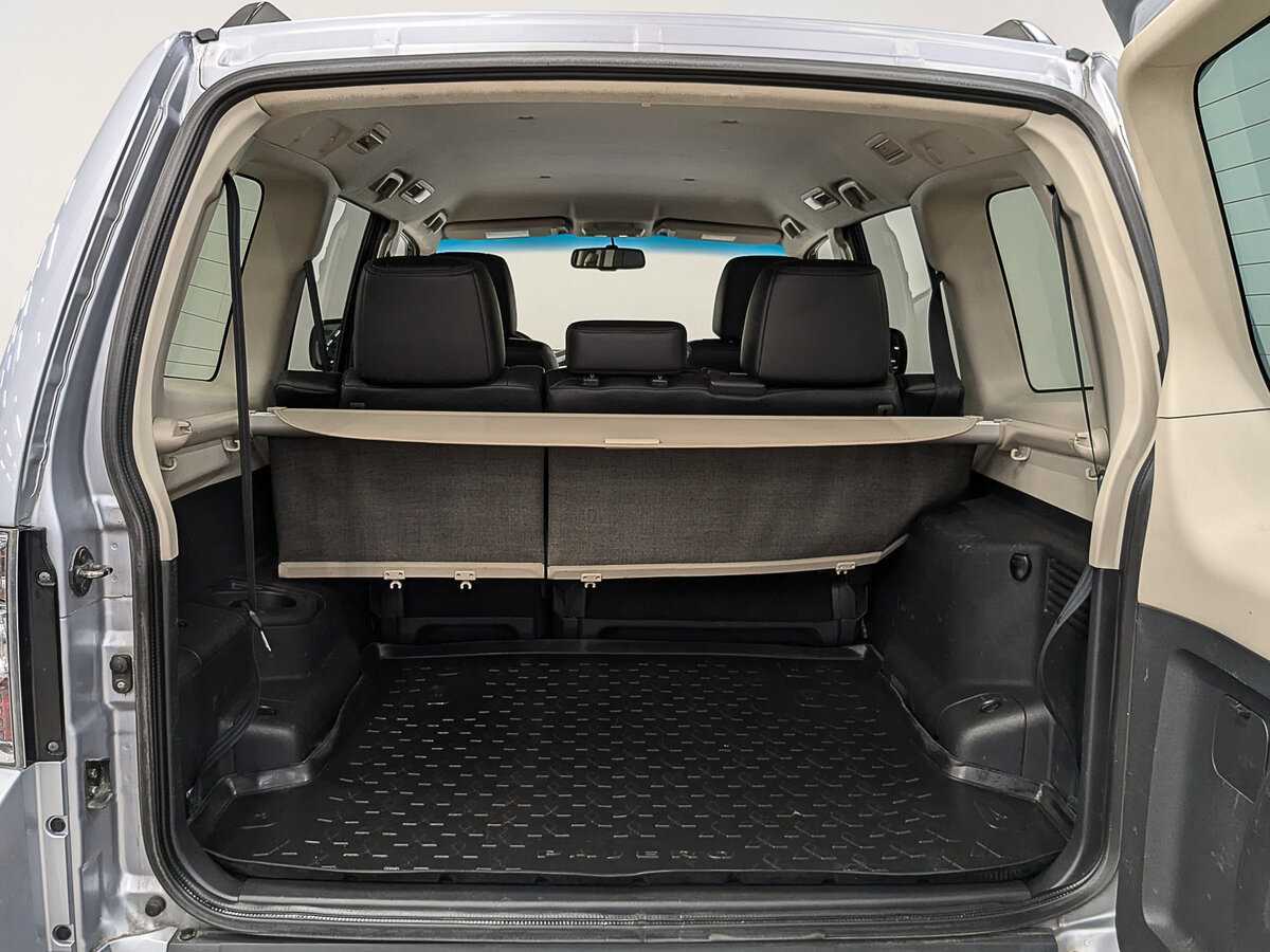 Mitsubishi Pajero, 2014 Фото №10